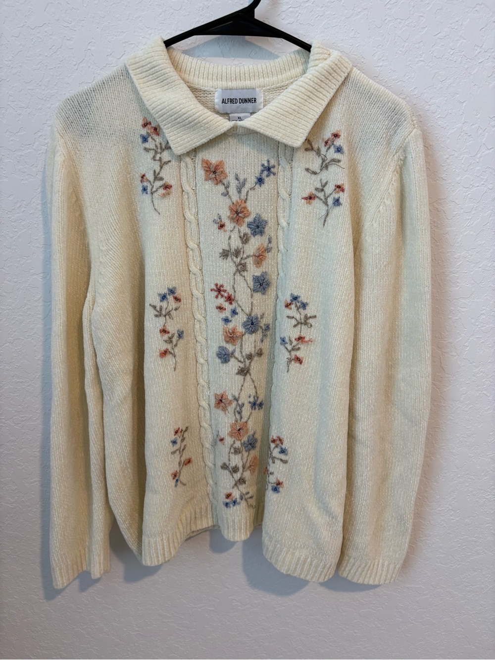 Vintage Alfred Dunner Cream Floral Collar Knit Sweater, Embroidered Flowers, XL